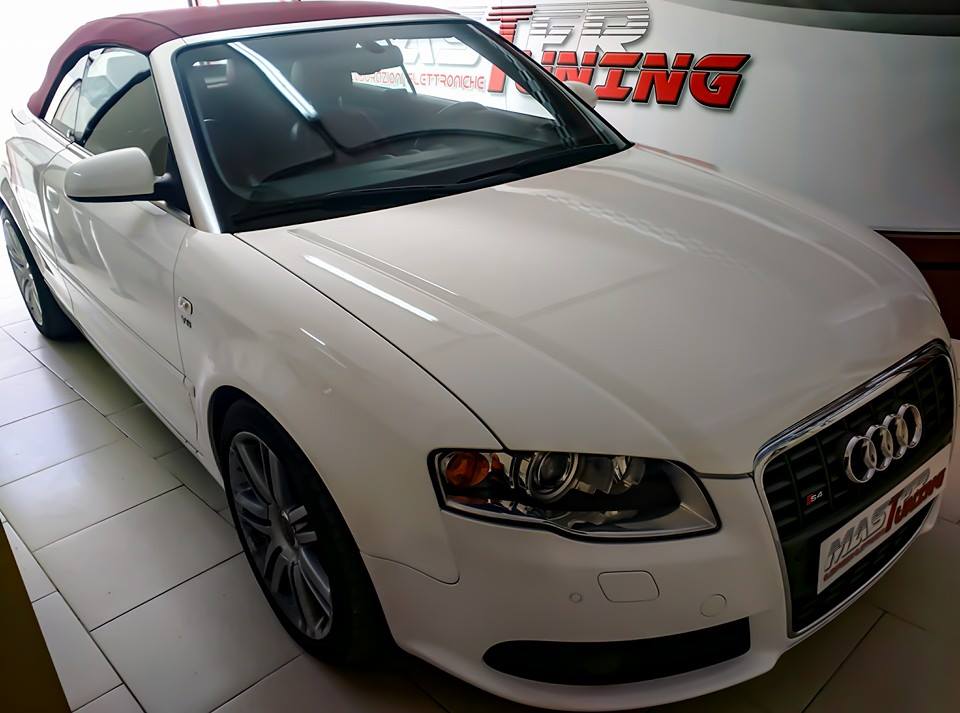 Audi s4 4.2l v8 343 CV – Scat/eliminati entrambi i catalizzatori – Rimappatura Foggia