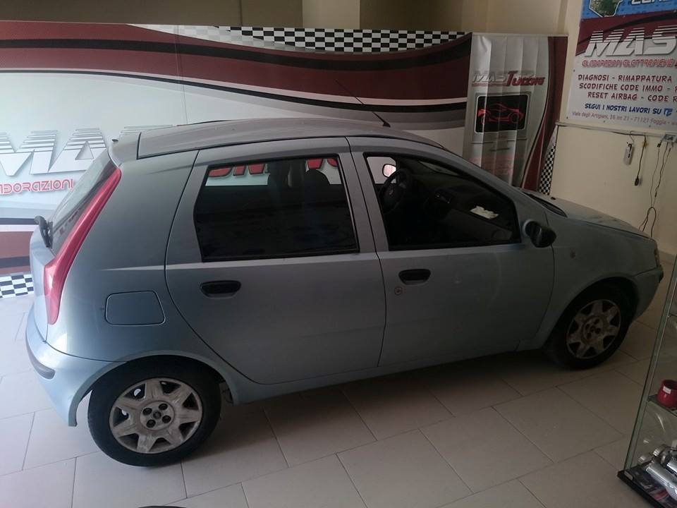 Fiat Punto 1.9 JTD Mappatura Foggia - foto 2